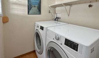 15765 HIGHWAY 101 9, Brookings, OR 97415