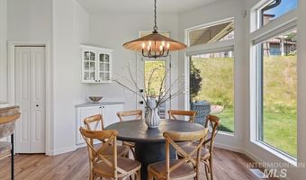 3949 W Quail Rdg, Boise, ID 83703