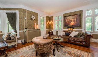 321 Guy Park Ave, Amsterdam, NY 12010