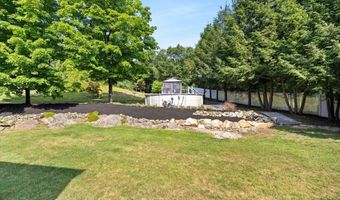 14 Cliff Rd, Bellingham, MA 02019