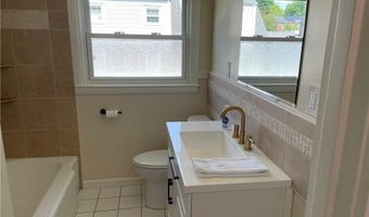 29 TACOMA St, Cranston, RI 02920