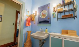 214 S CHURCH Ave, Aztec, NM 87410
