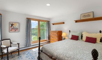 104 Juniper Ridge Rd, Brattleboro, VT 05301