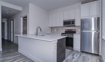 140 AVENUE B 302, Bayonne, NJ 07002