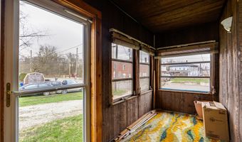 1314 Bank St, Atwater, OH 44201
