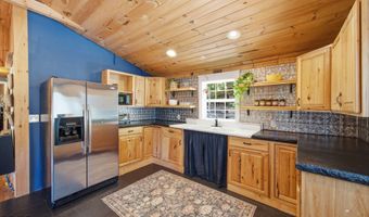 104 Ridge Ave, Appalachia, VA 24216