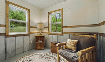 874 N Corwin Rd, Bloomfield, IN 47424