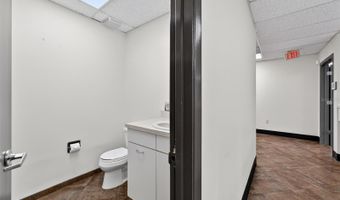 220 N WESTMONTE Dr A, Altamonte Springs, FL 32714