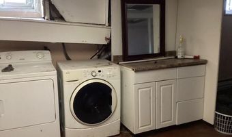 111 Aster St, Warwick, RI 02888