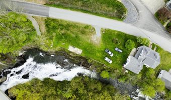 88 Mill Hl, Barnet, VT 05821