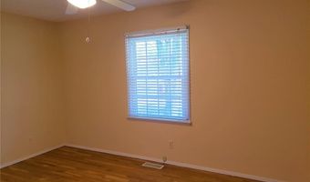 803 Clayworth Dr, Ballwin, MO 63011