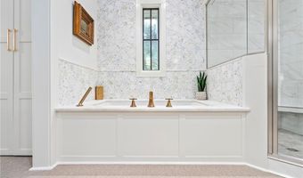 900 DAKOTA Dr, Auburn, AL 36830