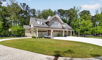1484 Old Rosebud Trl, Awendaw, SC 29429