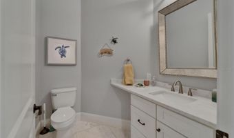 6116 LAGOMAR Ln, Apollo Beach, FL 33572