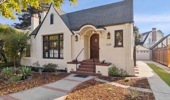 1728 Cambridge Dr, Alameda, CA 94501
