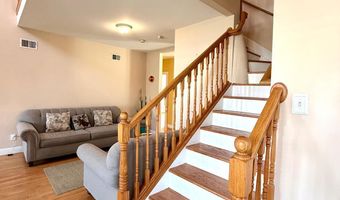 33 Livingston Ave, Avenel, NJ 07001