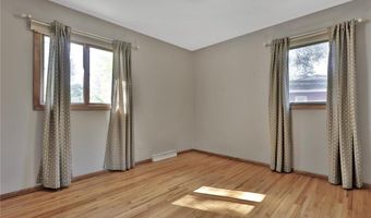 759 Hull Rd, Anoka, MN 55303