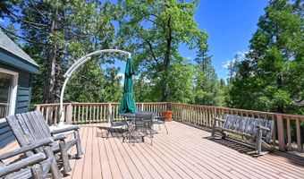 2383 Chamonix Dr, Arnold, CA 95223