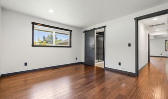 19235 SW OAK St, Aloha, OR 97078