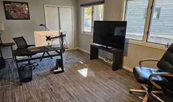 3019 1st St, Arnolds Park, IA 51331