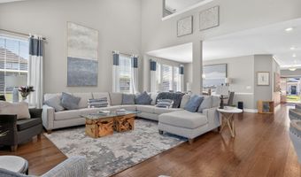 33 Samuel Dr, Barnegat, NJ 08005