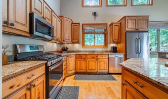 1917 Racquet Ct, Whitefish, MT 59937