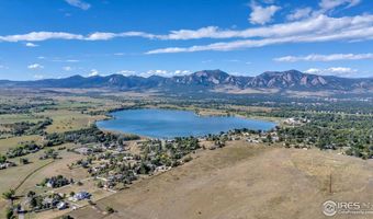 6703 Lakeview Dr, Boulder, CO 80303