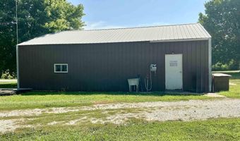 6947 205th Trl, Albia, IA 52531