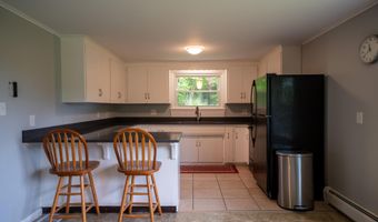 2152 Old Silo Rd, Barnet, VT 05819