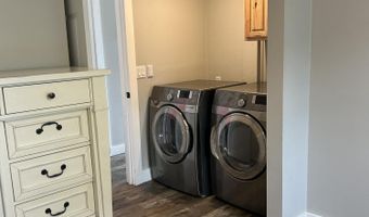 1010 N Jefferson St, Ava, MO 65608