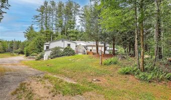 89 Skunk Hill Rd, Hopkinton, RI 02832