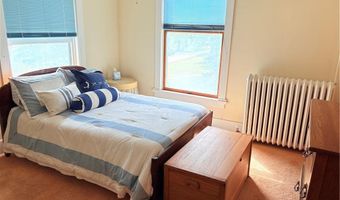 1404 S 8th St, Atchison, KS 66002