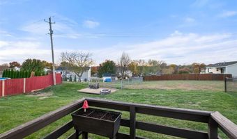 4121 Brook Ridge Dr, Arnold, MO 63010