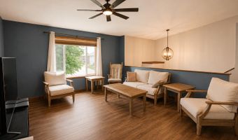 1208 Plum Ln, Aberdeen, SD 57401