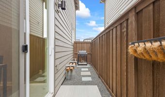 2561 NE Purcell Blvd, Bend, OR 97701