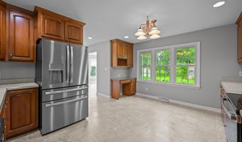 111 N FAIRFIELD Dr, Dover, DE 19901