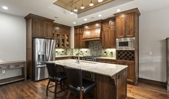 363 SW Bluff Dr 101, Bend, OR 97702