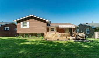 905 Roosevelt Ave, Aliquippa, PA 15001