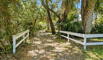 2428 SEMINOLE Rd, Atlantic Beach, FL 32233