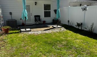 278 The Prado E-4, Apalachicola, FL 32320