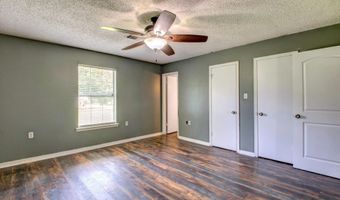 1000 A Locust St, Beebe, AR 72012