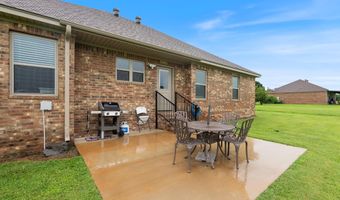 135 Lloyd Henderson Rd, Beebe, AR 72012