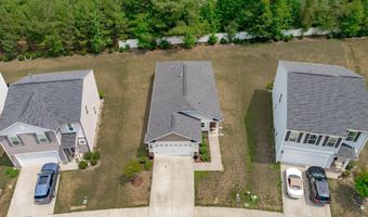 908 Bellewood Gardens Dr, Angier, NC 27501