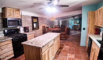 1094 N Pomerene Rd, Benson, AZ 85602