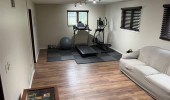 1609 Gateway Dr, Albert Lea, MN 56007
