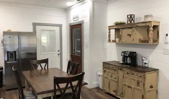 933 E Quarry Rd, London, TX 76854