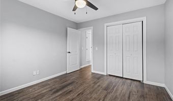 1306 SE C St, Bentonville, AR 72712