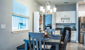 261 WALKERS POINT Dr, Auburndale, FL 33823