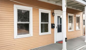 219 High St 3, Brattleboro, VT 05301