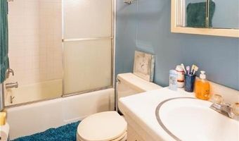 638 N 16th St, Allentown, PA 18102